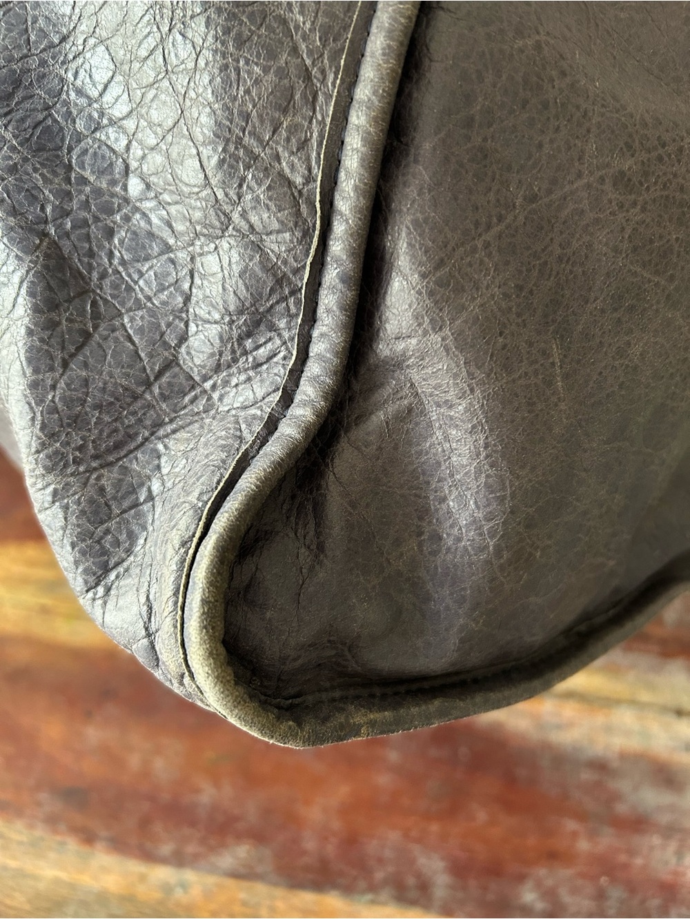 Balenciaga Jacynthe Giant 12 Rosegold Arena Weekender Bag - Picture 7 of 16